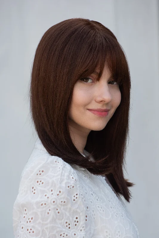 Human - hair wig with a silk - base cap for a comfortable and smooth feelStraight Long Bob Cut Wig Natural Brown Brunette Wig with Bangs