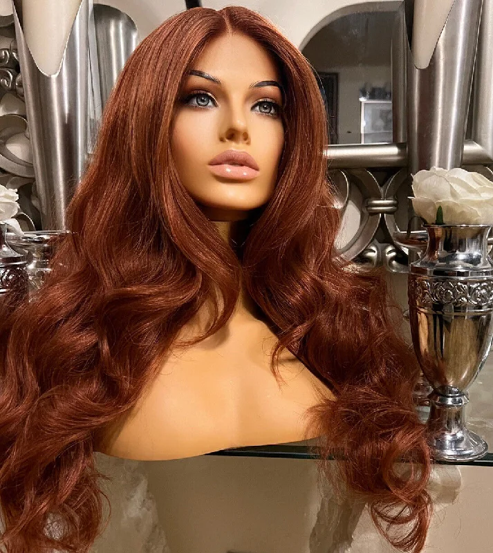 Colored wig with a wispy fringe for a soft and feminine lookChristina - Burnt orange