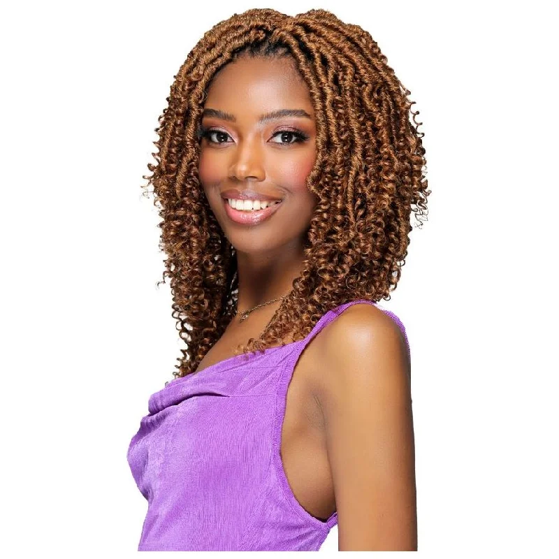 Braided wigs with a side - part for a flattering lookBobbi Boss Synthetic Braids - Boho Soft Water Wave 10"