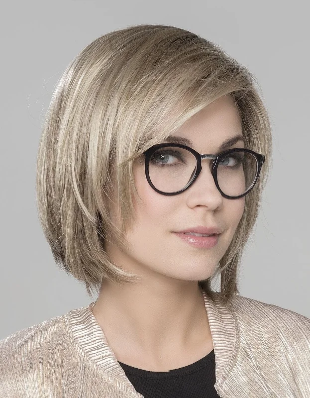 Long - length wig with a natural - looking root for a more realistic lookSmoke Hi Mono Wig by Ellen Wille