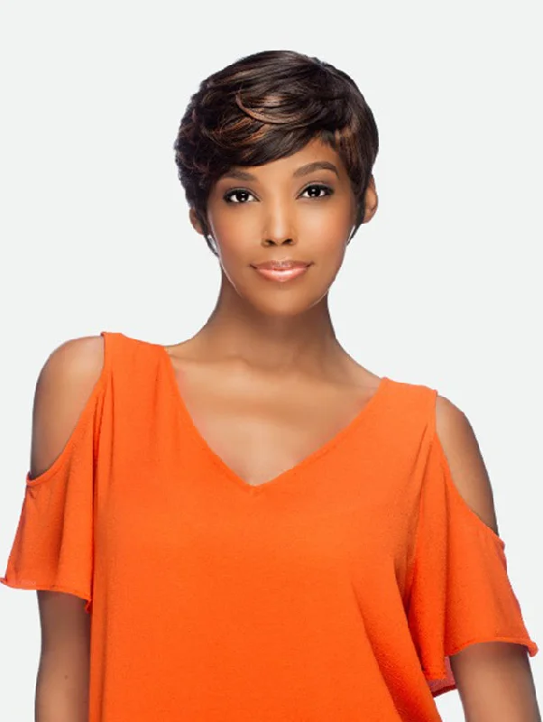 Layered short wig to add volume and dimensionAmore Mio Hair Collection Everyday Wig - AW ELGA