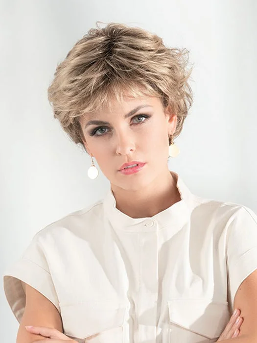 Adjustable - cap short wig for a customized and comfortable fitCharme