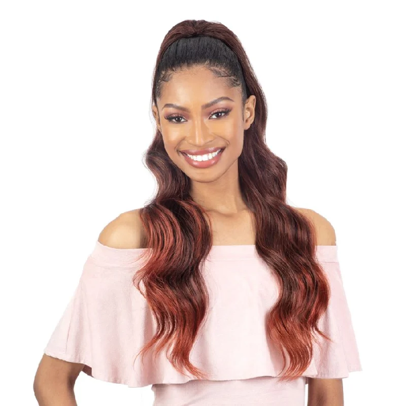 Low - profile ponytails for a sophisticated and understated styleFreeTress Equal Lite Drawstring Ponytail – Luxy Wave 28"