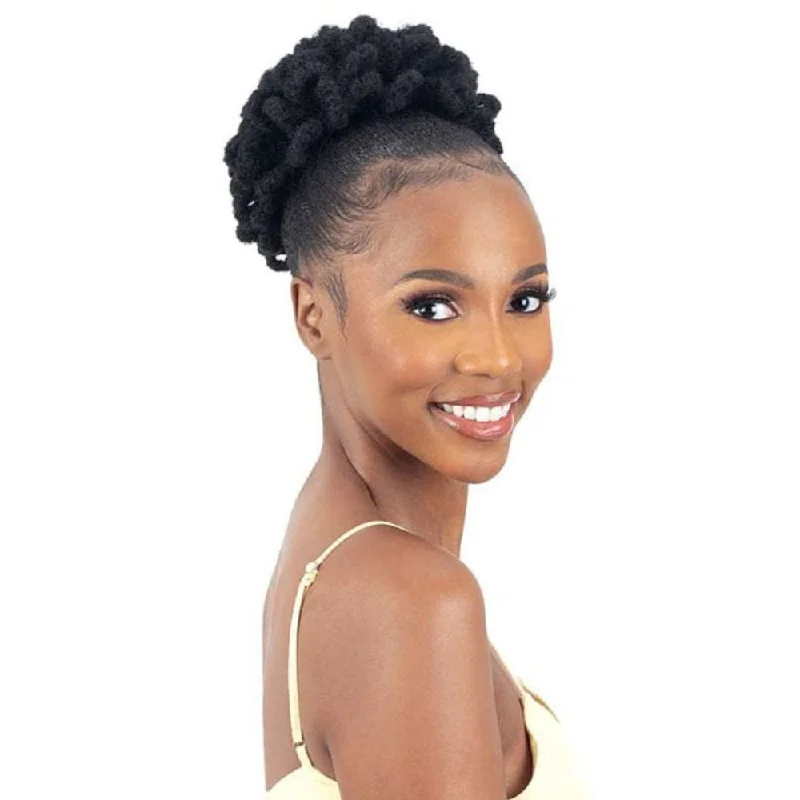 Ponytails with a natural - looking scalp for a more realistic appearanceFreeTress Equal Lite Drawstring Ponytail - Petal Loc