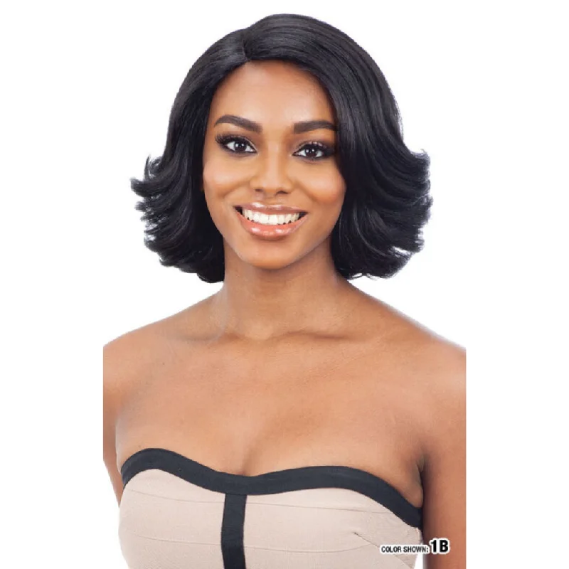 Lace - front short wig for a seamless and realistic hairlineFreeTress Equal Natural Me Lace Part Synthetic Wig -  Natural Set (S)