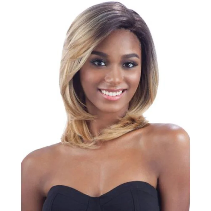 Short wig with a gradient color for a modern and stylish appearanceFreeTress Equal Premium Delux Synthetic Hair Wig - Samina