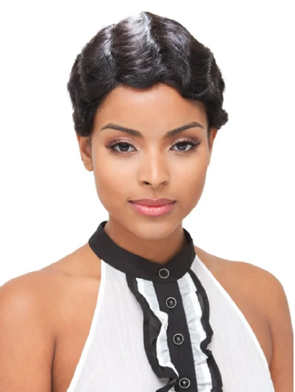 Short wig with a wavy texture for a beachy and relaxed lookJanet Collection 100% Human Hair MOMMY Wig