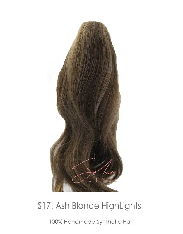 S17: Ash Blonde Highlights