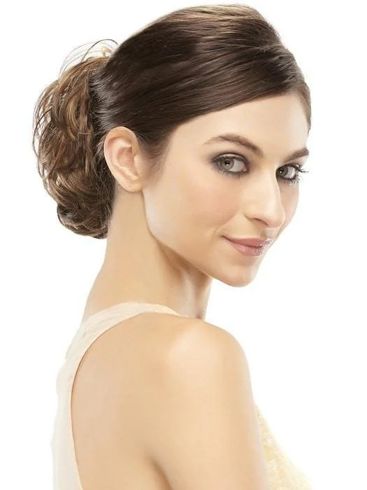 Long - length wig with a wavy texture for a beachy and romantic lookMimic | Synthetic Hair Wrap