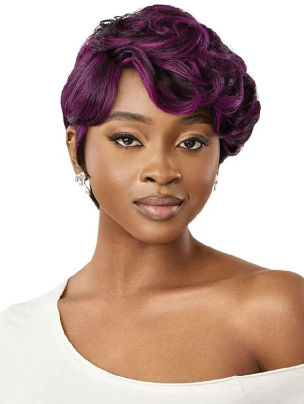 Petite short wig designed for a more delicate frameOutre Premium Duby Human Hair Full Wig - HH-PAMELA