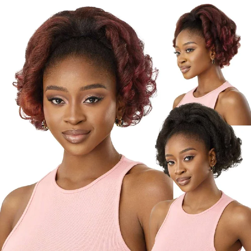 Blonde - colored ponytails for a sun - kissed and trendy lookOutre Synthetic Pretty Quick Ponytail - Kinky Curly 12"