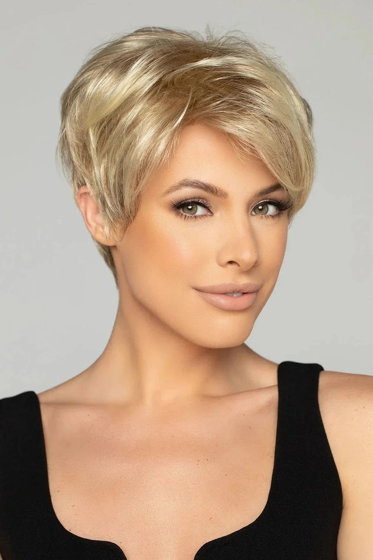 Short wig with auburn highlights for a warm and rich colorRobin (Clearance)