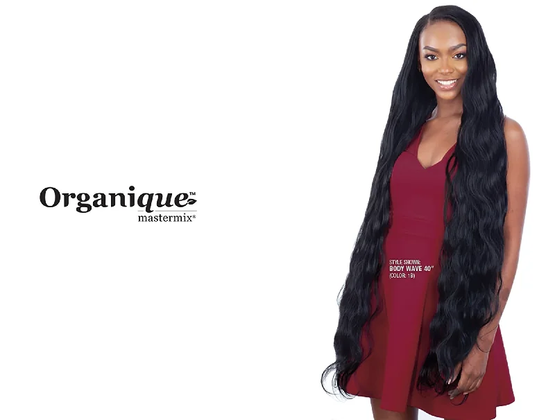 Curly ponytails with tight ringlets for a playful and feminine vibeSHAKEN GO ORGANIQUE MASTERMIX WEAVE  BODY WAVE