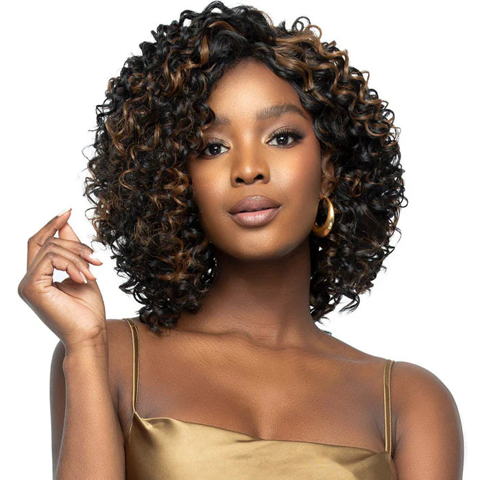 Medium - length wig with a wavy texture for a beachy and relaxed lookBehati Wig MLF861 by Bobbi Boss | Glueless | Lace Front | Mono Top | Heat Friendly