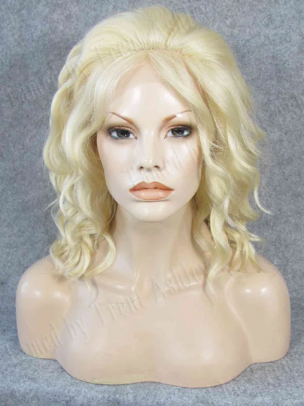 Adjustable - cap medium - length wig for a comfortable fitCARRIE MIKADO