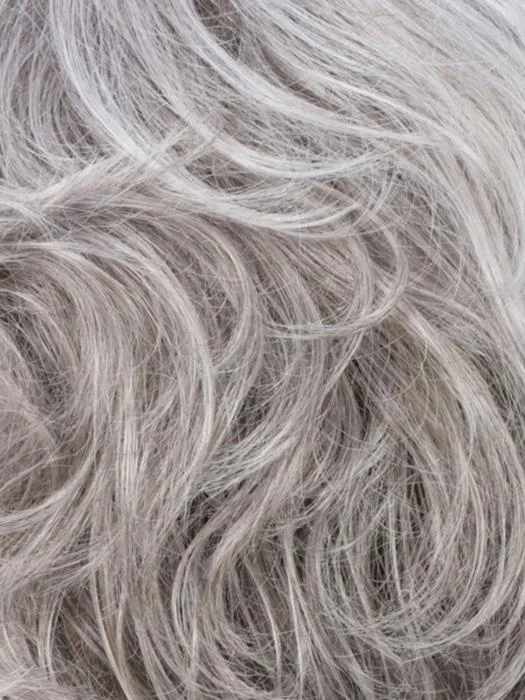 R51LF60 | Off Black w/75% Grey Lightening to Gold Blonde Mix in Front