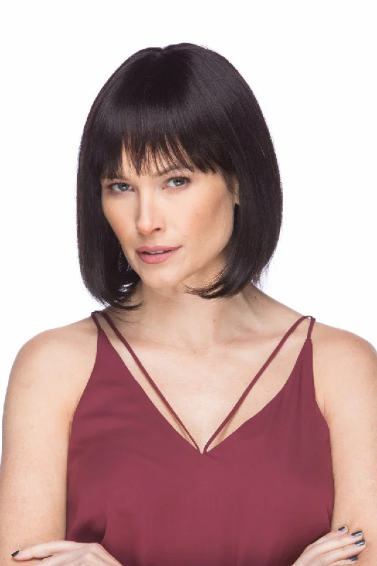 Medium - length wig with a heat - resistant formula for easy styling at homeMerced <br>Remy Human Hair Wig