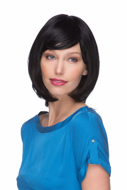 Medium - length wig with a 180 - density for a full and thick appearanceWendy <br>Synthetic Wig